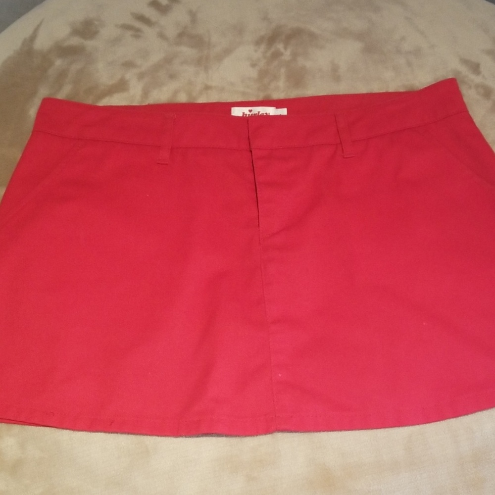 Hurley red mini skirt